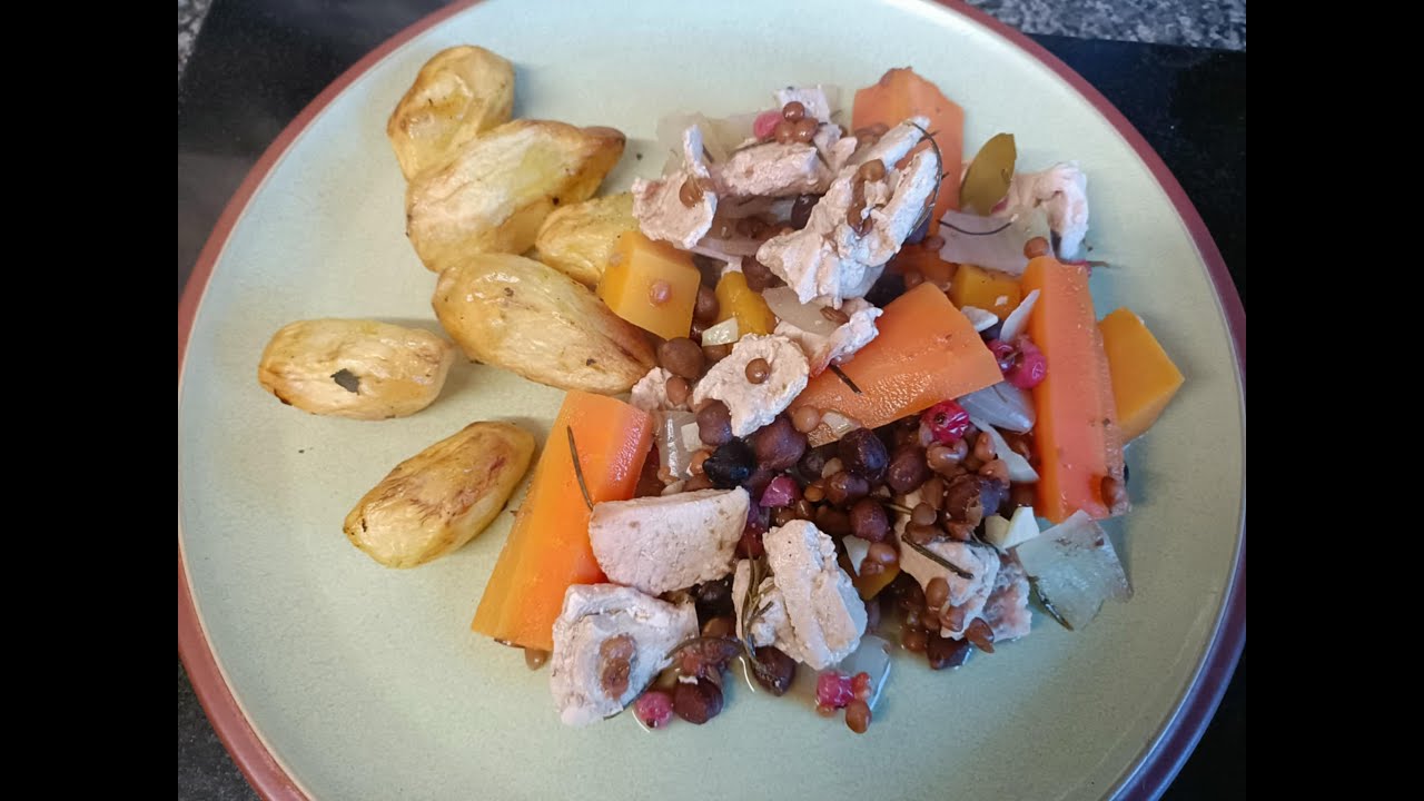 Viewer's Choice//Slimming World//Christmas Tray Bake Recipe//syn Free