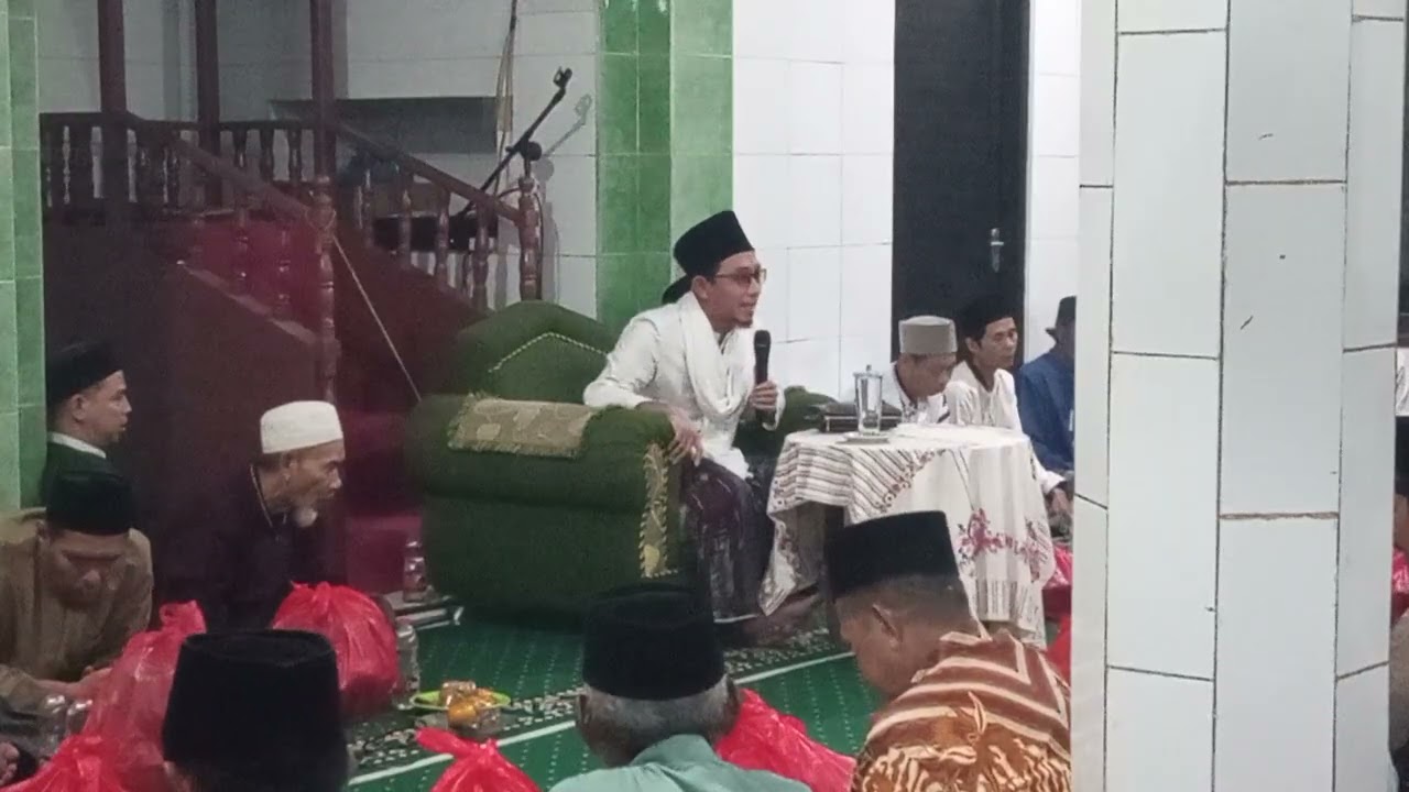 CERAMAH ISRO MI'RAJ UST HIDAYAT DI KAMPUNG BEUNYING 