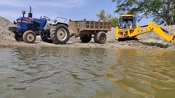 Eicher 551 Tractor fully loaded trolley by JCB 3DX machine
