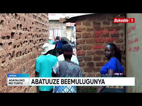 Ttuntu Abatuuze Abatudde Ku Bibanja Basattira Olw Abagagga Bebalumiriza Okubateeka Ku Kubunkenke