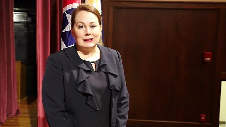 Caroline Knight