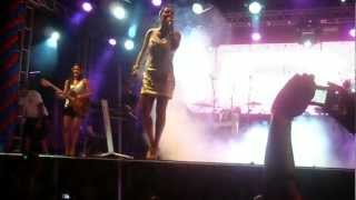 Ju Moraes em Berimbau - Dia Internacional da Mulher - 2013