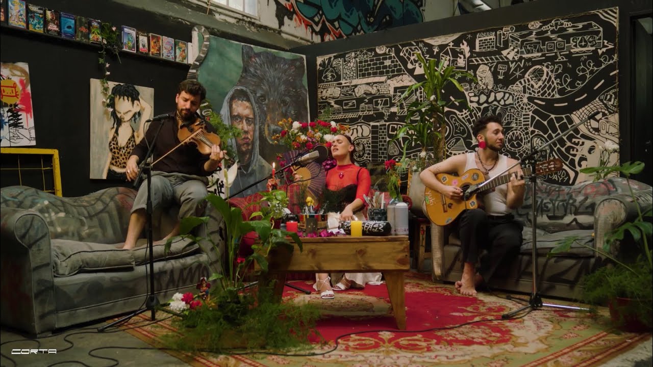 LA VALENTI | CORTA SESSIONS