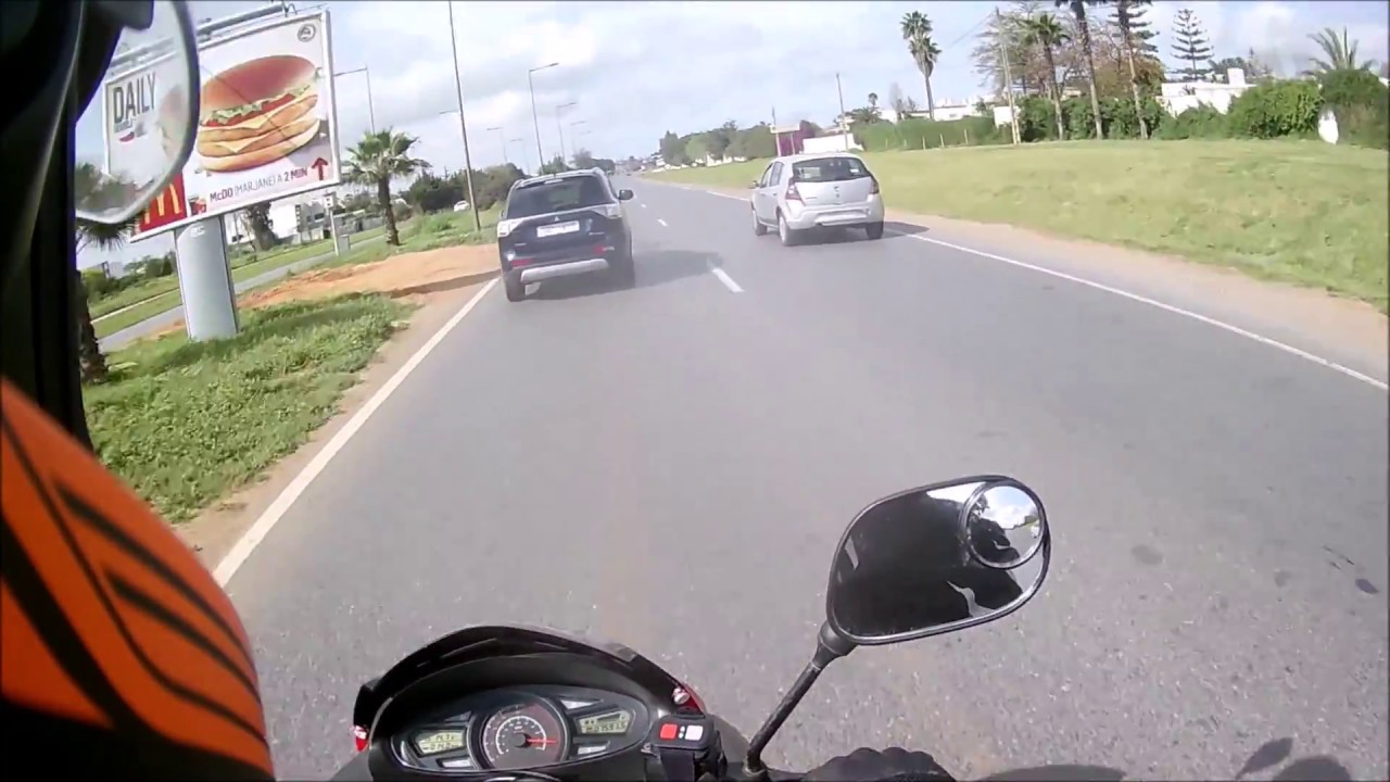 smail motard aux Maroc 3 , Rabat City partie 1.