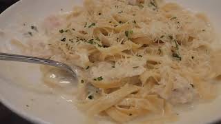 Review Maggiano's Little Italy  Restaurant in Nashville, TN Italian Food Pasta Desserts