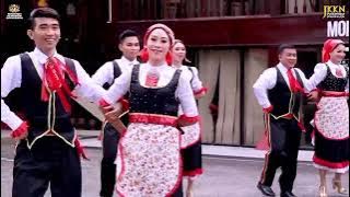 Tarian Golek-Golek (Golek-Golek Dance)