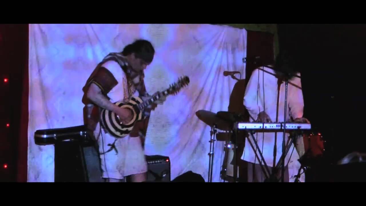 BIG DOS & Hal Bird do Visuals for Slave Girls From Beyond Infinity Live @ The Jade Monkey