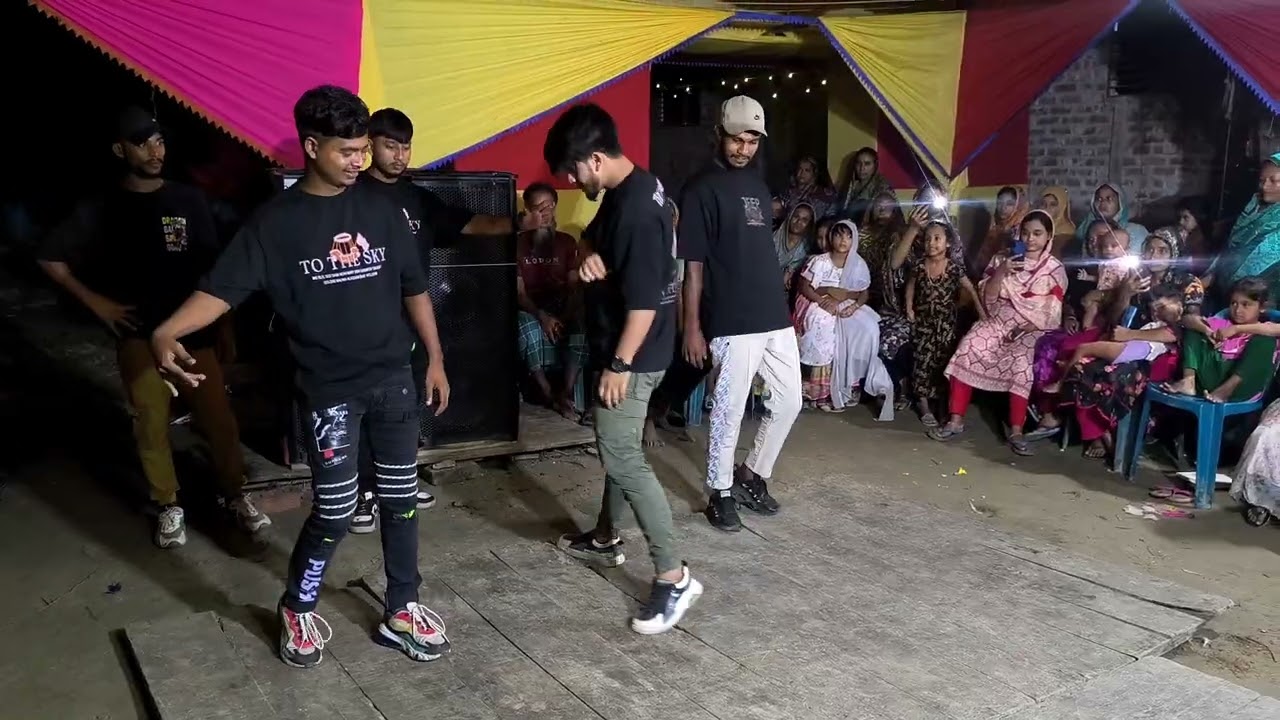 গায়ে হলুদের সেরা নাচ।The best dance of Gaye Halud😁