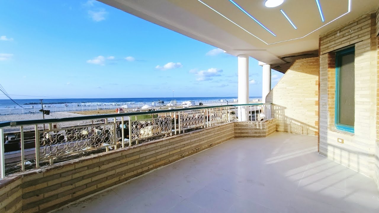 فرصه ذهبيه شقه للبيع بانوراما فيو مفتوح للبحر ناصيه ع البحر مباشره ١٦٠متر صافي ٣ غرف نوم ٢ حمام