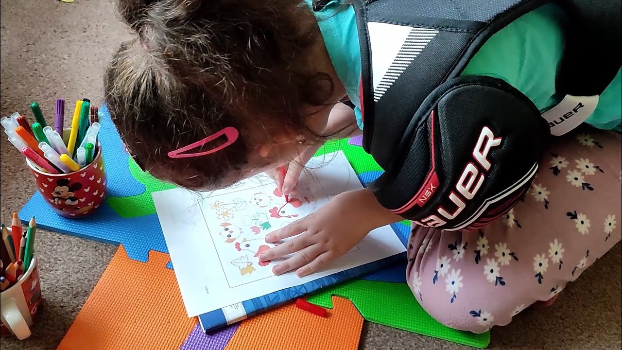 Nikolka při výuce /02/