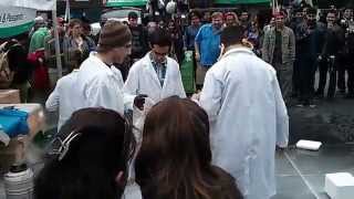 Science Rendezvous@Dundas Square