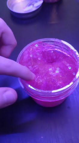 More amsr ( getting new microphone so better audio )#asmr #slime