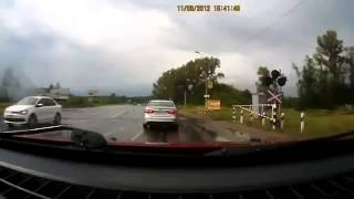 NEW SHOCKING fast car accident in Russia!Ople Zafira crash!Bmw X5 crash!