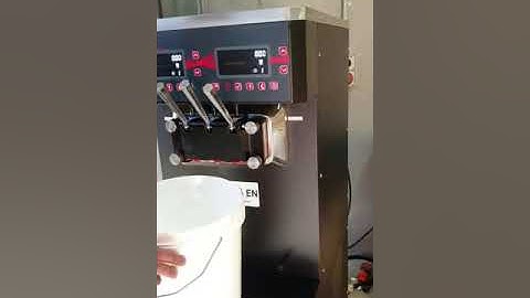 Brullen Soft Serve Machine i95 - Cleaning Step 1