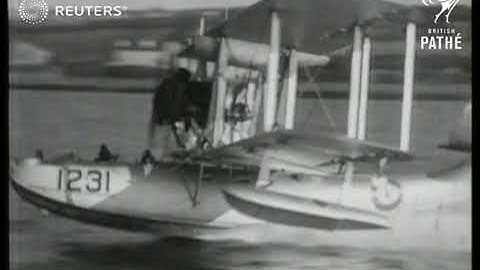 Nieuw watervliegtuig in Pembroke Dock (1935)