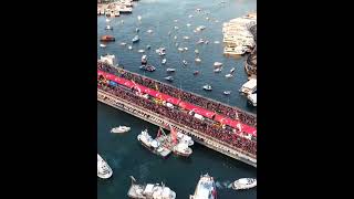 Download Lagu Şarkıcı Maher Zain, Galata Köprüsü'nde düzenlenen eylemde \ MP3