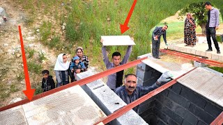 Painting and covering the ceiling of the bathroom and toilet: Engineer's efforts and his father