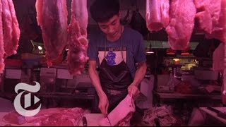 To Understand the Chinese Economy, Follow the Bacon | The New York Times