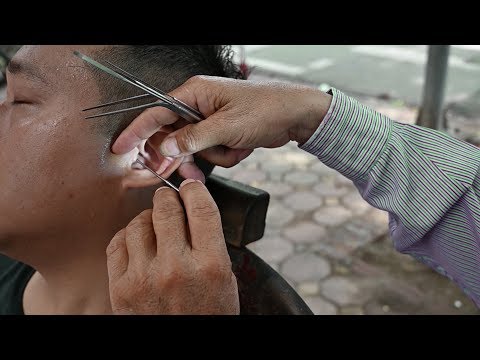 越南河內街頭採耳 VIETNAM, HANOI,STREET EAR CLEANING ASMR 2