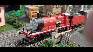 Hornby R852 No5 James the Red Engine #modelrailway #railway #thomasthetankengine #jamestheredengine