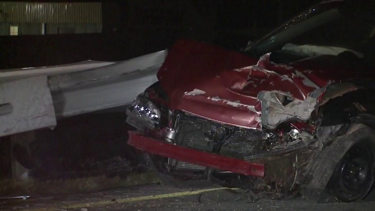 Police: Driver flees after rollover crash on I-10 - YouTube