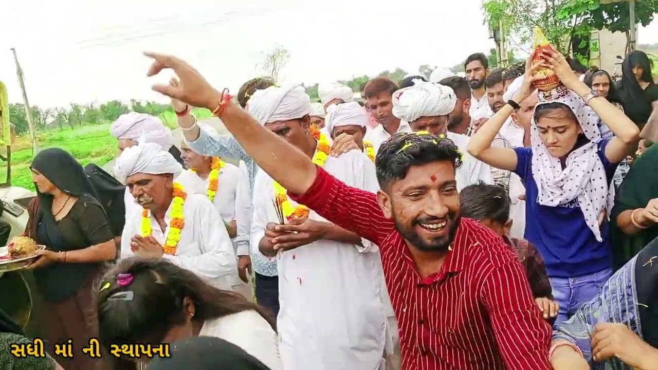 આલ ની સધી માં ની સ્થાપના ધામ બાઈવાડા. ભુવાજી શ્રી મફાભાઈ આલ , ભુવાજી શ્રી રમેશભાઈ આલ