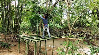 MEMBUAT PONDOK BAMBU BERATAP & BERDINDING FLYSHEET, BUKA PUAS & SAHUR DALAM PONDOK HANGAT