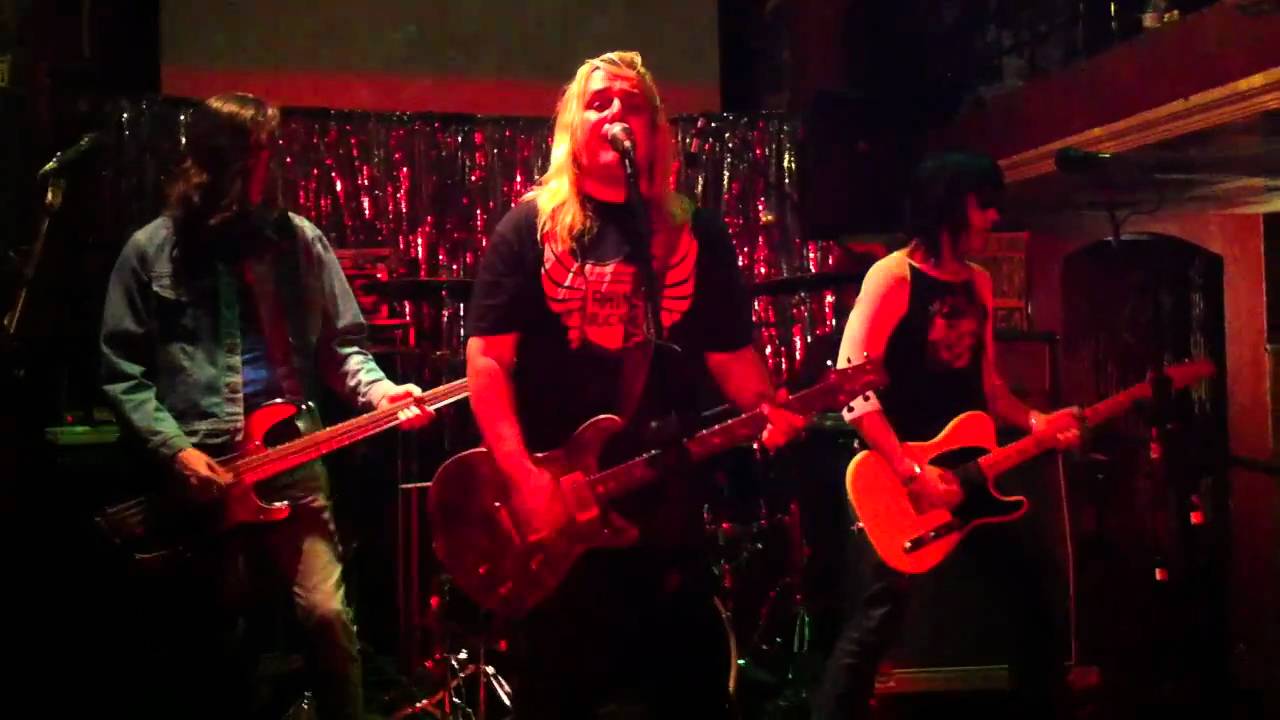 Rhino bucket Bar time YouTube