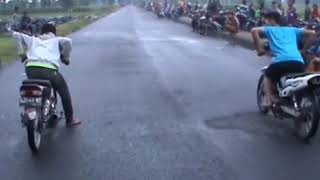 Drag Bike Balap Liar Ramadhan (marhaban ya ramadhan marhaban ya balapan)