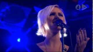 Watch Sanna Nielsen Auld Lang Syne video