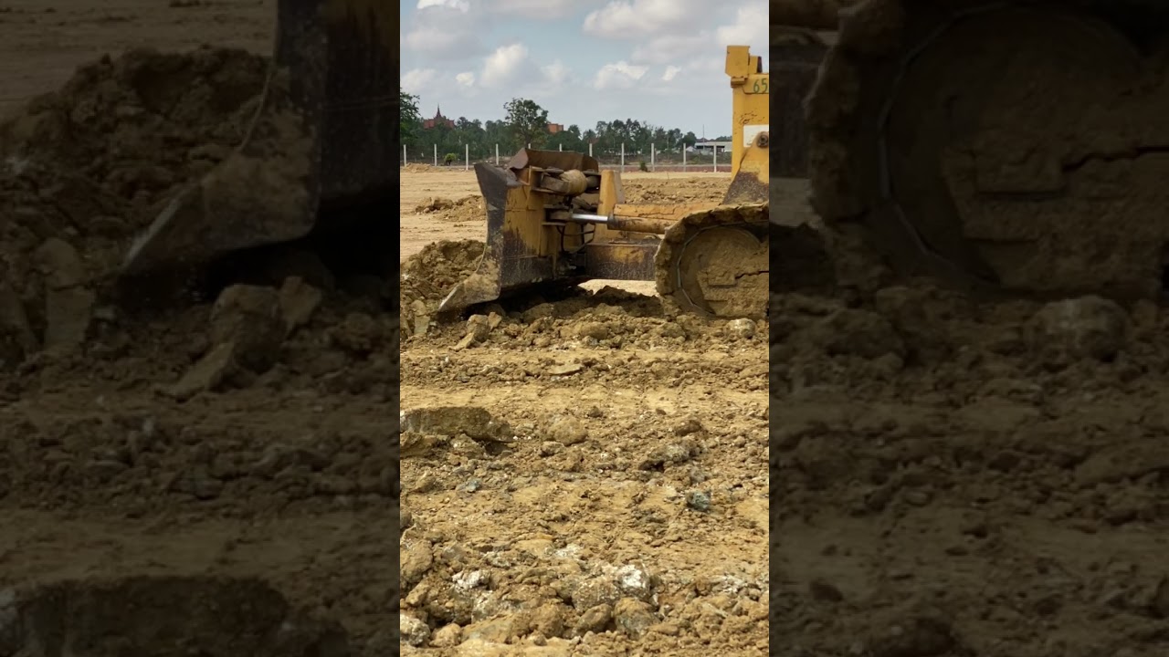 Can’t stop watching this power move! ⏩🚧🔥 [ Dirt Machines Daily ]