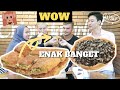 Reaksi Bule Makan "MARTABAK" Pertama Kali : "GILA ENAK BANGET"