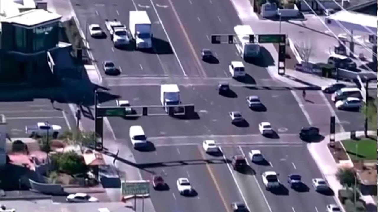 High Speed Police Chase. What a tragic Head on Crash 😳 - YouTube