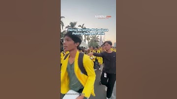 Demo di Gedung DPR Berlansung Tertib, Mahasiswa Membubarkan diri Sebelum Gelap