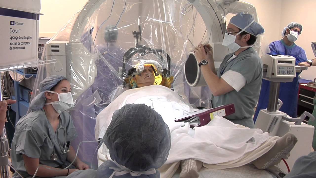 UF researchers conduct deep brain stimulation in Alzheimer's patient