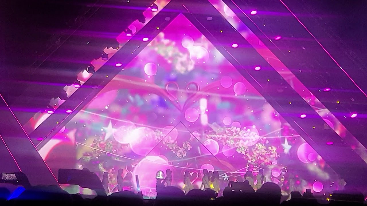 Loona Butter Fly Live In a 19 Vietnam Fancam Youtube