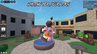 JUGAMOS ROBLOX VEEN CORREEEEE uwu
