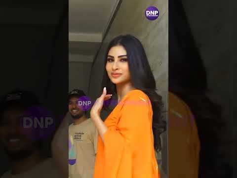 Mouni Roy looks mesmerising in an orange Anarkali || DNP ENTERTAINMENT