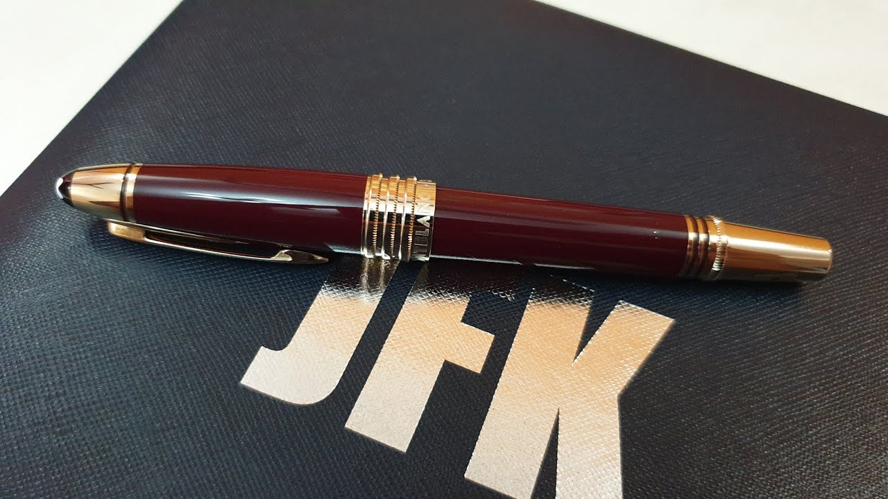 verzending stok Vernietigen Montblanc JFK Burgundy Fountain Pen Review - YouTube