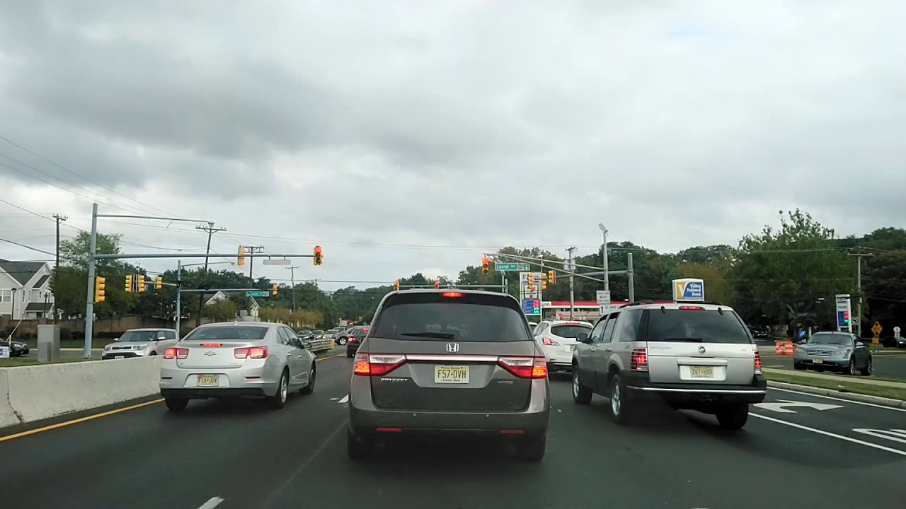 Driving from Hazlet to Middletown, New Jersey