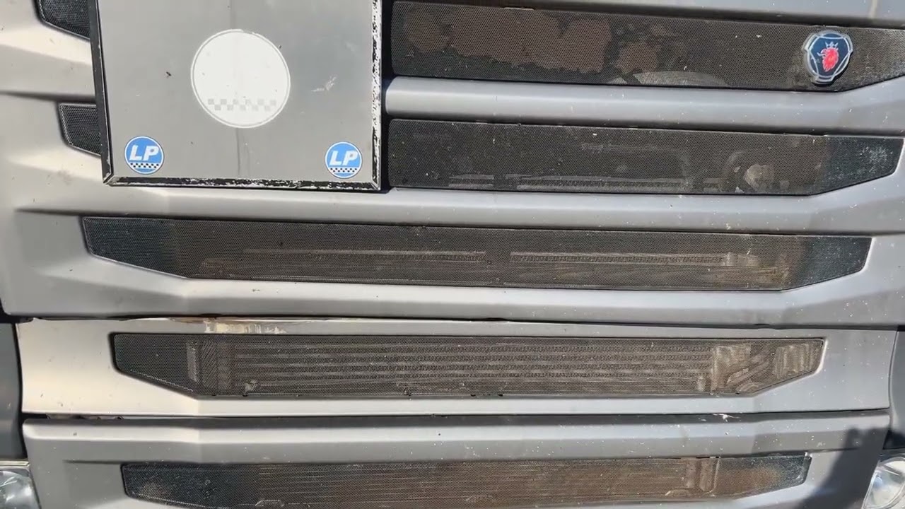 Skåpbil SCANIA R490 6x2 med bakgavellyft 