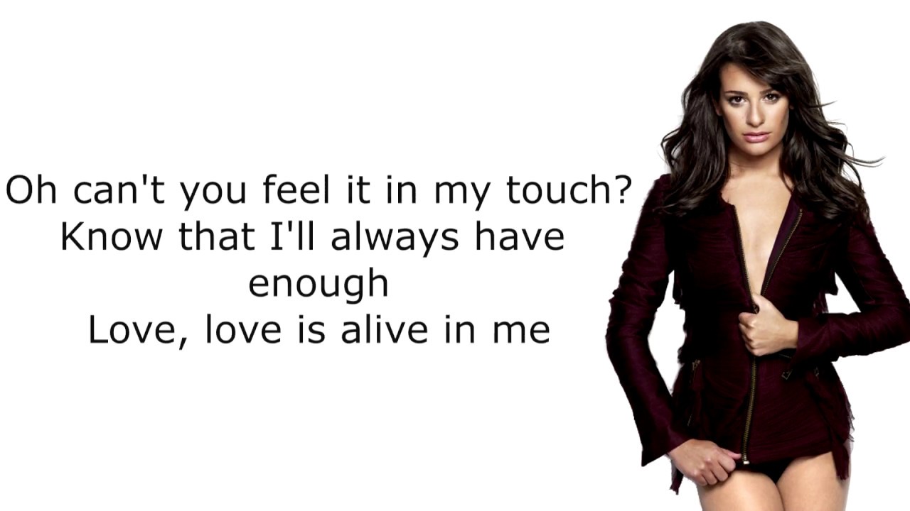 Песня sound. Zoe scott. Песня celine dion just walk away. Being alive песня перевод. Предложения с alive.