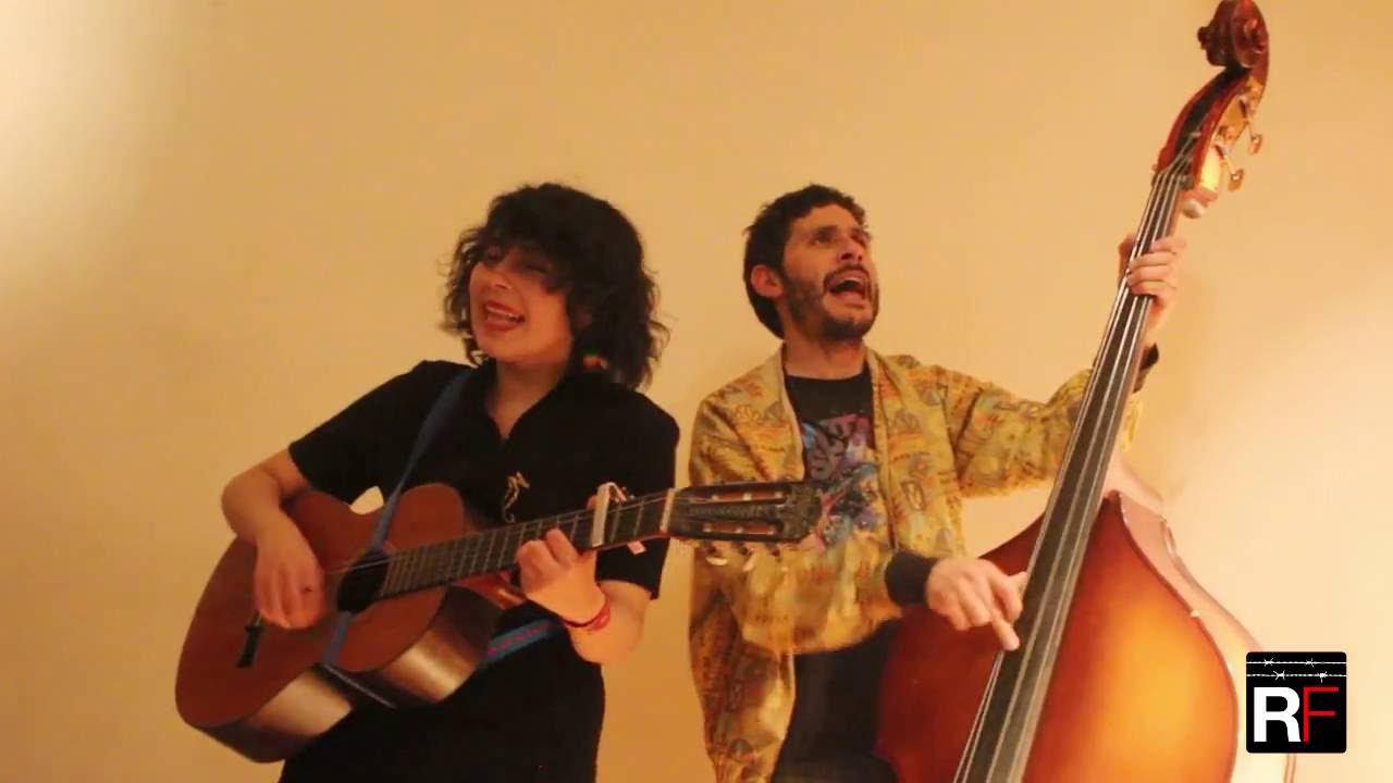 Sofía Viola y Tony Yesterday - Vamos / RANCHO FRENESÍ - YouTube