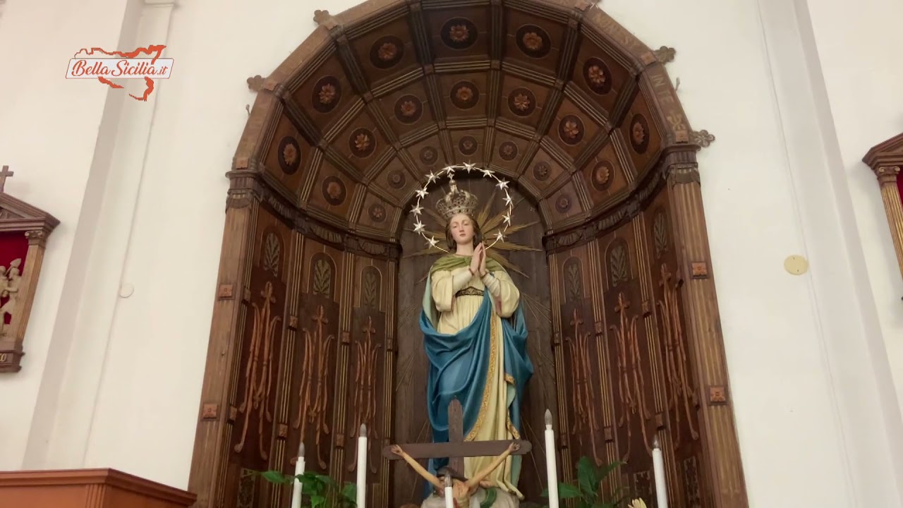 Entriamo nella chiesta madre di Castel di Lucio