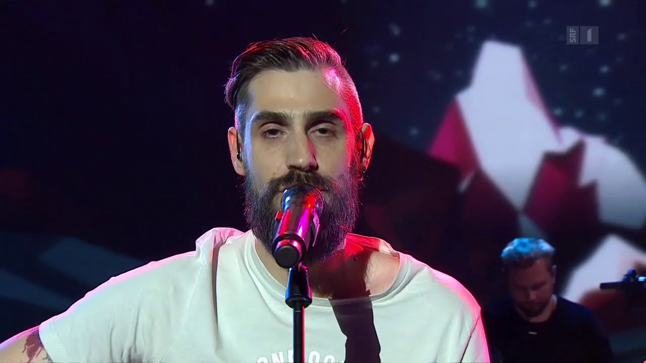 Samu überrascht Mike bei Happy day