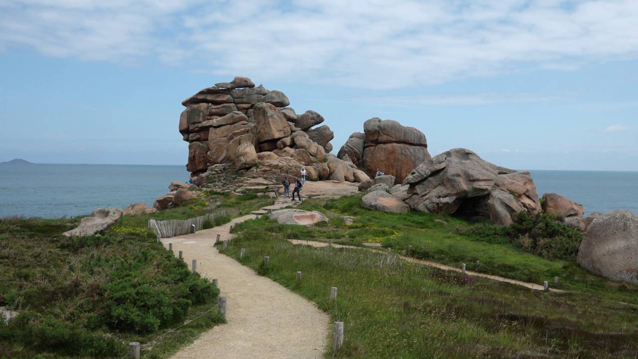 Frankreich, France - Bretagne - Tregastrel - Ploumanac'h ...