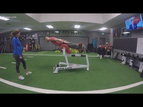 How to use the glute ham developer - YouTube