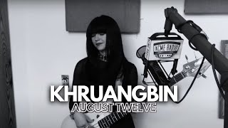 Miniatura de vídeo de "Khruangbin - "August Twelve" - Acme Radio Session"