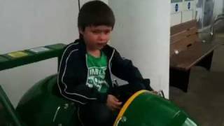 Elias And The Virtual Spaceship