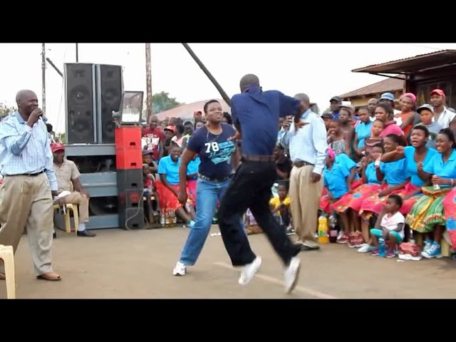 Mincino a Makhwayeni (Video) class=